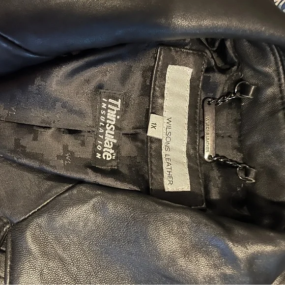 Wilsons Leather Women's Black Notch-Collar Leather Jacket - Picture 3 of 3